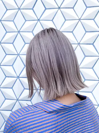 ショート カラー トレンドボブ /ミリヤのヘアスタイル