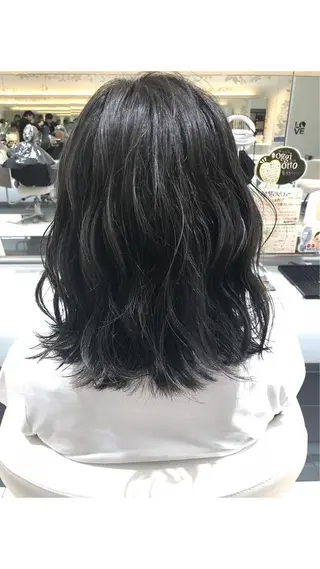 ミディアム カラー ✂️小顔カット✂️ 山本有紀のヘアスタイル