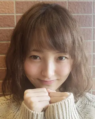 ミディアム パーマ カラー grow上野御徒町【グロウ】所属・ブリーチ・ハイトーン 特化🎉内山のヘアスタイル