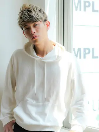 カラー メンズ Luxbe hakataのヘアスタイル