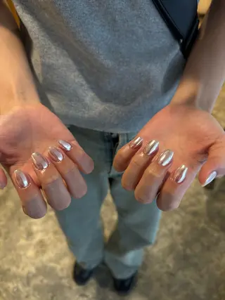 ネイル handsome所属・miura ichikaのネイルデザイン