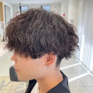 パーマ メンズ センターパート 川島爽楽のヘアスタイル