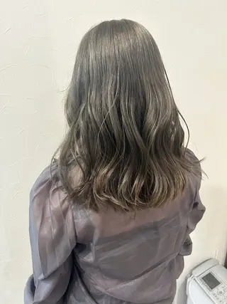 セミロング カラー [lani ] konatsuのヘアスタイル