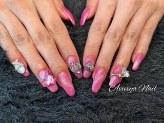 ネイル AviviyaNail所属・kubo ayaのネイルデザイン