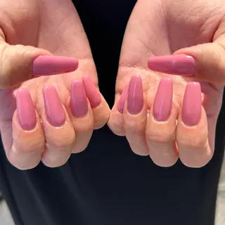 ネイル pool TSUKAMOTOのネイルデザイン