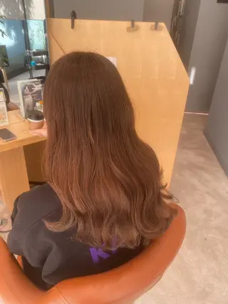 セミロング 加藤 愛実のヘアスタイル