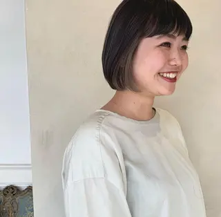 ミディアム カラー ベージュ🤎透明感 カラー🤎anriのヘアスタイル