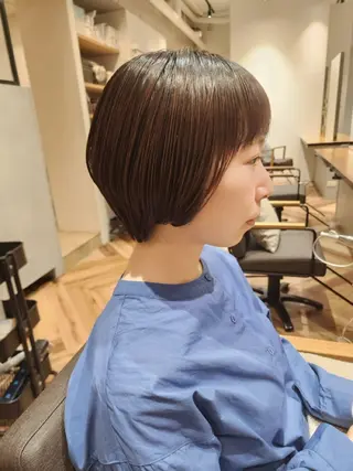 ショート loutus 所属・井川和哉 ハイトーン／透明感のヘアスタイル