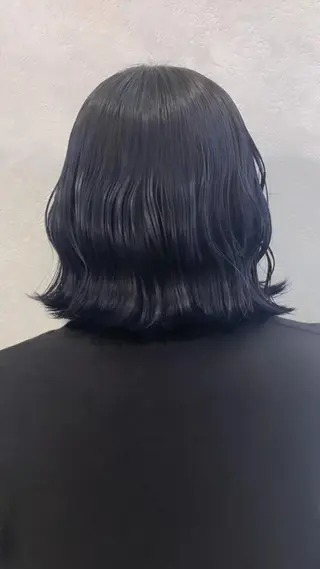 ミディアム カラー kanon hair所属・新木 愛花のヘアスタイル