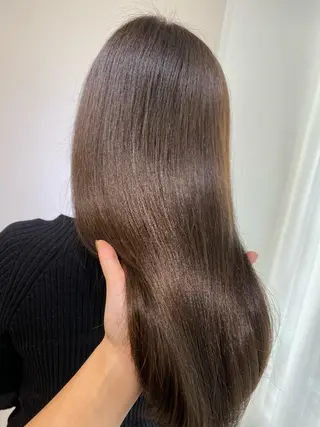 セミロング カラー IVY joure Suzu.のヘアスタイル