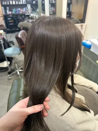 ミディアム yu uのヘアスタイル