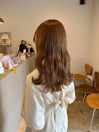ロング カラー 川端 明莉のヘアスタイル