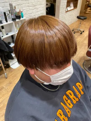 カラー MINDS LINO Reinaのヘアスタイル