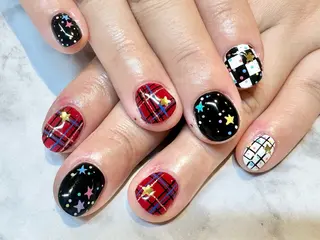 ネイル 痛ネイル🩶推し活 🤍店長sagawaのネイルデザイン