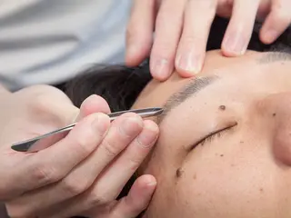 アイブロウ 脱毛／眉毛 BOSS 森山晴都の眉毛・アイブロウイメージ