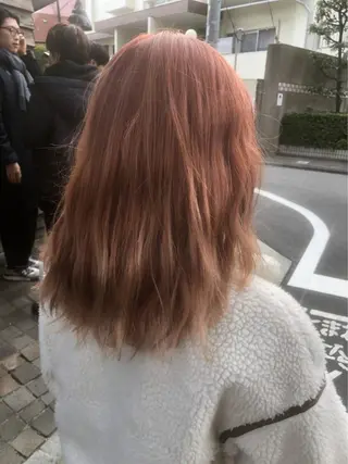 セミロング カラー 新宿髪質改善レイヤー カット内田智大のヘアスタイル