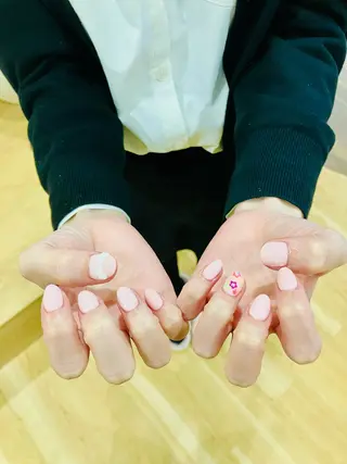 ネイル Chun Chun nail所属・ヒュン オアンのネイルデザイン