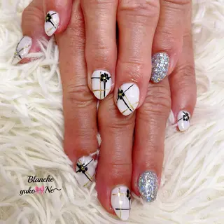 ネイル ネイルサロン　Lian所属・Lian Yulilianのネイルデザイン