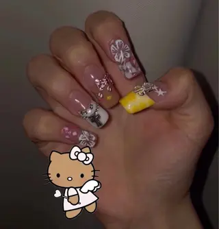 ネイル 計屋 瑠奈のネイルデザイン