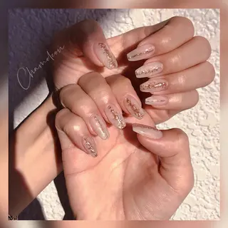 ネイル 《カメレオン》 西田美輝のヘアスタイル