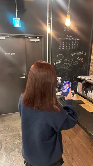 カラー the BRIDGE マナ🎀のヘアスタイル