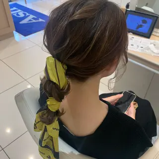 セミロング ヘアアレンジ 宮永 璃沙のヘアスタイル