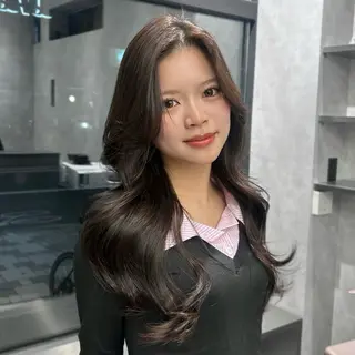 ロング 大人レイヤー/艶美髪 🇺🇸TOMONAのヘアスタイル