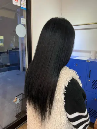 カラー イシイ ハルナ 🤍のヘアスタイル