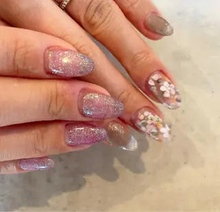 ミディアム ネイル Re:st〔リスト〕所属・ayane Re:st〔リスト〕のネイルデザイン