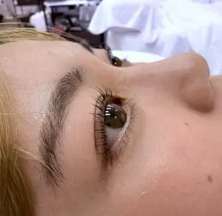 パーマ 佐々木 茜のマツエク・マツパデザイン