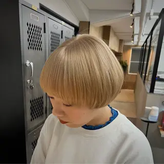 ショート INORI🐳/艶カ ラー/レイヤーカットのヘアスタイル