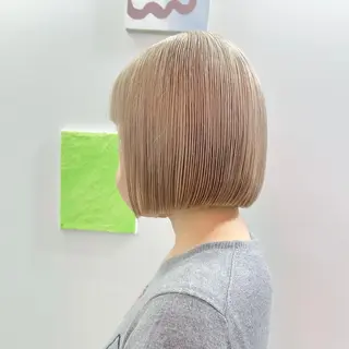 ショート カラー ヘアアレンジ 🧨ブリーチー×ボブ レイヤー💎じゅえるのヘアスタイル