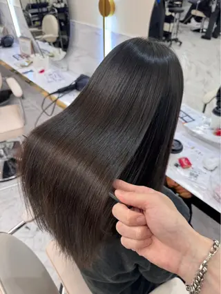セミロング カラー カラー🫧髪質改善 高原瑞輝のヘアスタイル