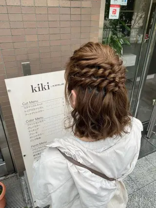 ミディアム ELEN 新百合ヶ丘のヘアスタイル