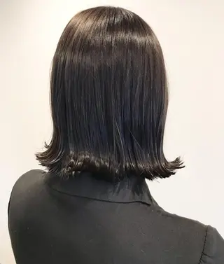 ショート カラー エイトウメダ 店長　稲尾友則のヘアスタイル