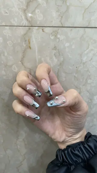 ネイル オーロラ所属・YUI nailのネイルデザイン