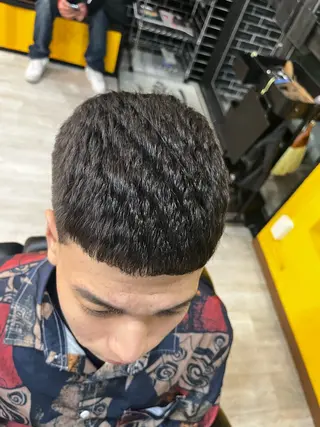 パーマ barber shop  BLOW所属・BARBERSHOP BLOWはるとのヘアスタイル