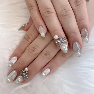 ネイル 💅ネイルサロン ブラン🌈かすみのネイルデザイン