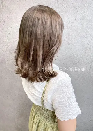 セミロング カラー clomus所属・YUKA艶髪 🌸寛ぎ部屋のヘアスタイル