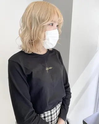 ショート カラー 🍨モテベージュ🩰 miraiのヘアスタイル