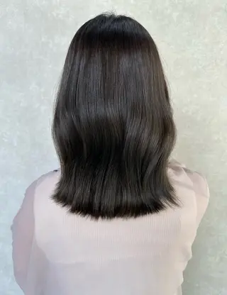 ミディアム カラー 竹貫 奈月のヘアスタイル