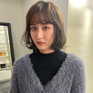 ショート カラー 大久保 佳那のヘアスタイル