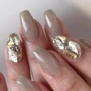 ネイル エルバイノリコ 岩崎のネイルデザイン