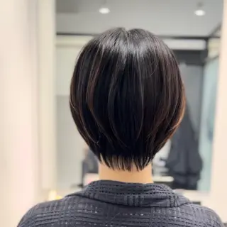 ショート ショートヘア、ボブ こやさん　コヤマのヘアスタイル
