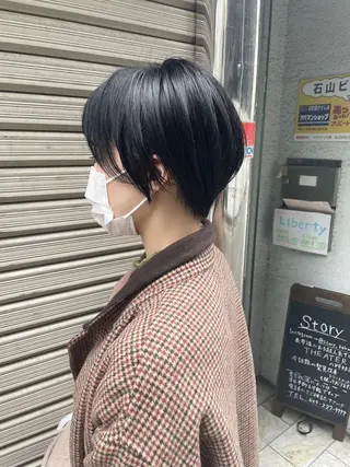 カラー 淡めベージュ🤎ショ ート🤎Kiyokaのヘアスタイル