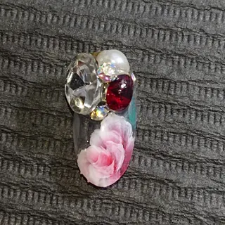 ネイル KOYAMA KIMIEのネイルデザイン