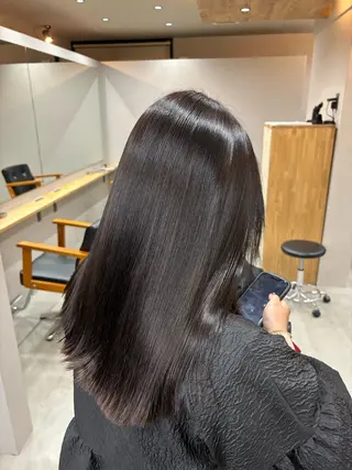 カラー 岩村 拓海のヘアスタイル