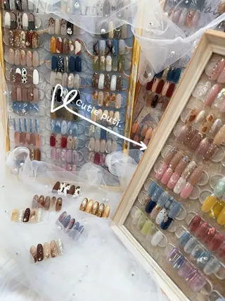 ネイル ネイルサロンキューティプティ所属・アワ ネイル池袋のネイルデザイン