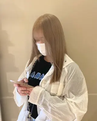 ロング カラー ヘアアレンジ みわ/博多 ブリーチ/メンズヘアのヘアスタイル