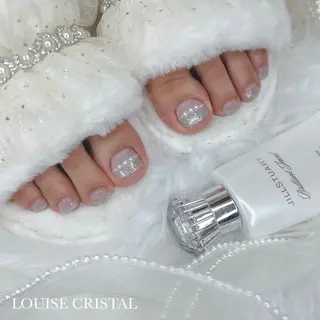 ネイル LOUISE CRYSTALのネイルデザイン